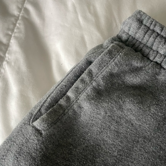 GUC Kid’s Nike Jordan Drawstring Gray Shorts with Jordan Emblem size LG 12-13yrs - Picture 9 of 12